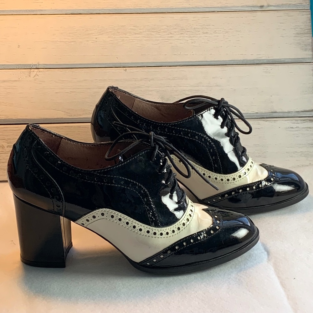 Gadea Black & White Cabaret Heels – Handmade in Spain Patent Leather ( 39 EU)